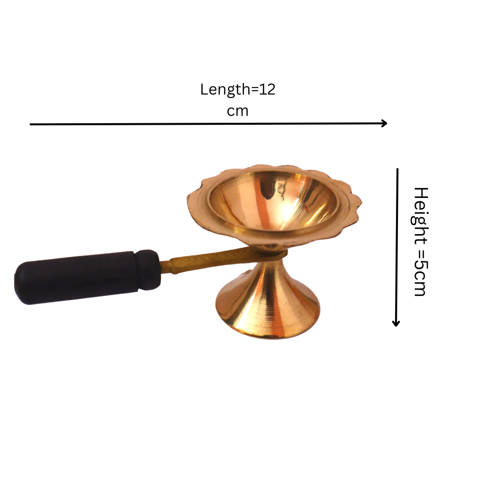 iPretty Brass Aarti Diya with Wooden Handle | Traditional Brass Arthi | Kapoor Dani | Arti Holder