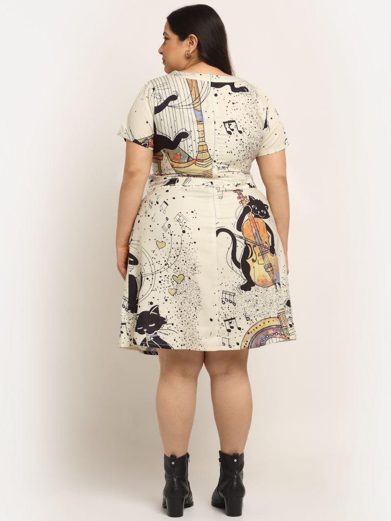 Women's Plus Size Crepe Printed Round Neck Short Dress