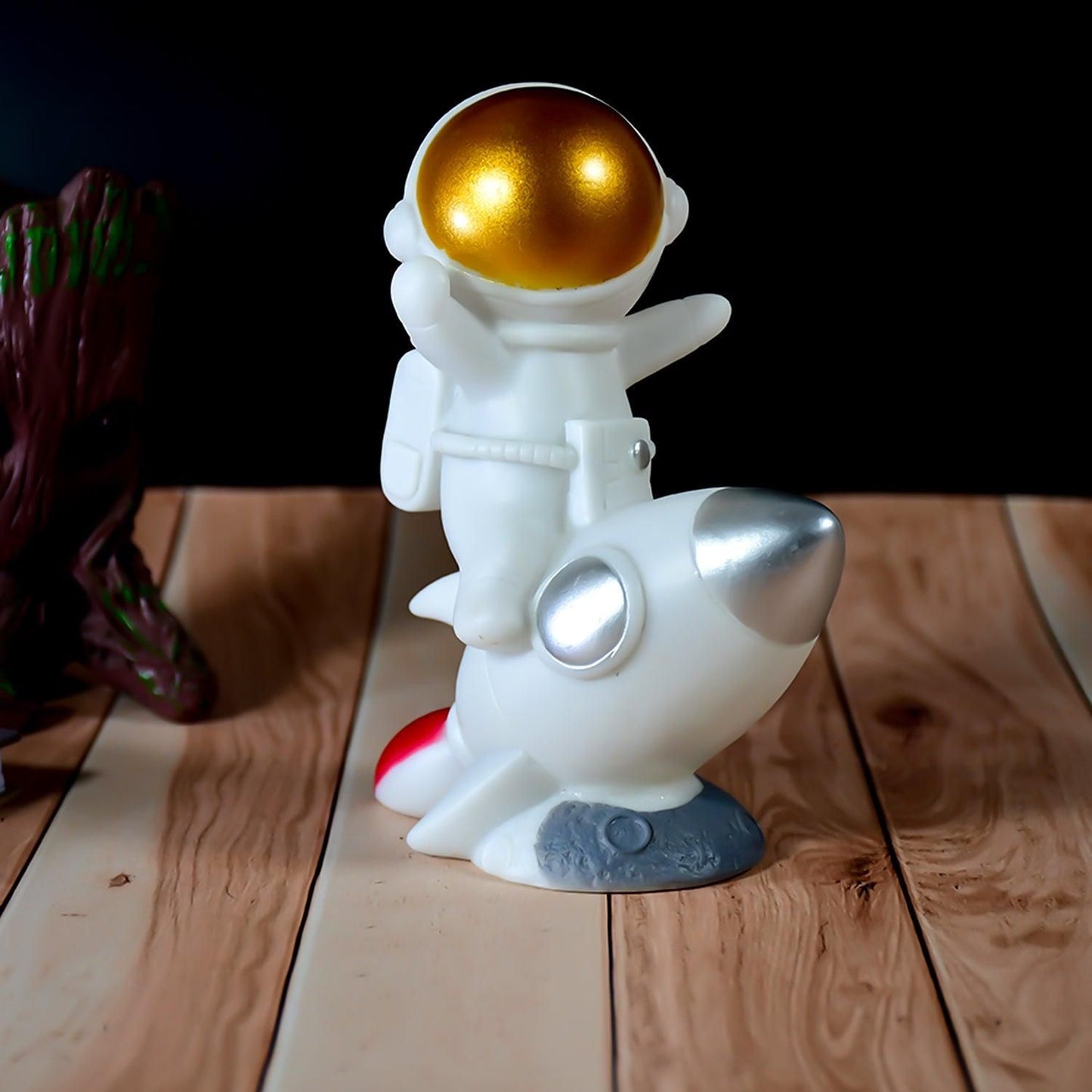 Space Astronaut Figurines Resin Crafts Home Decor