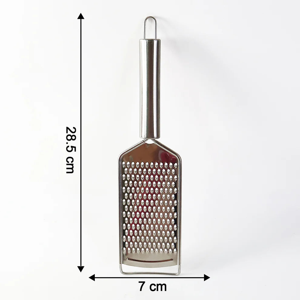 Pretty Buyers Carrot Grater – Durable Stainless Steel Kitchen Shredder
