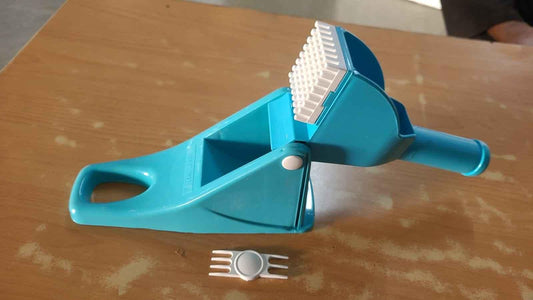 iPretty  Potato & Vegetable Chipser With Two Blades