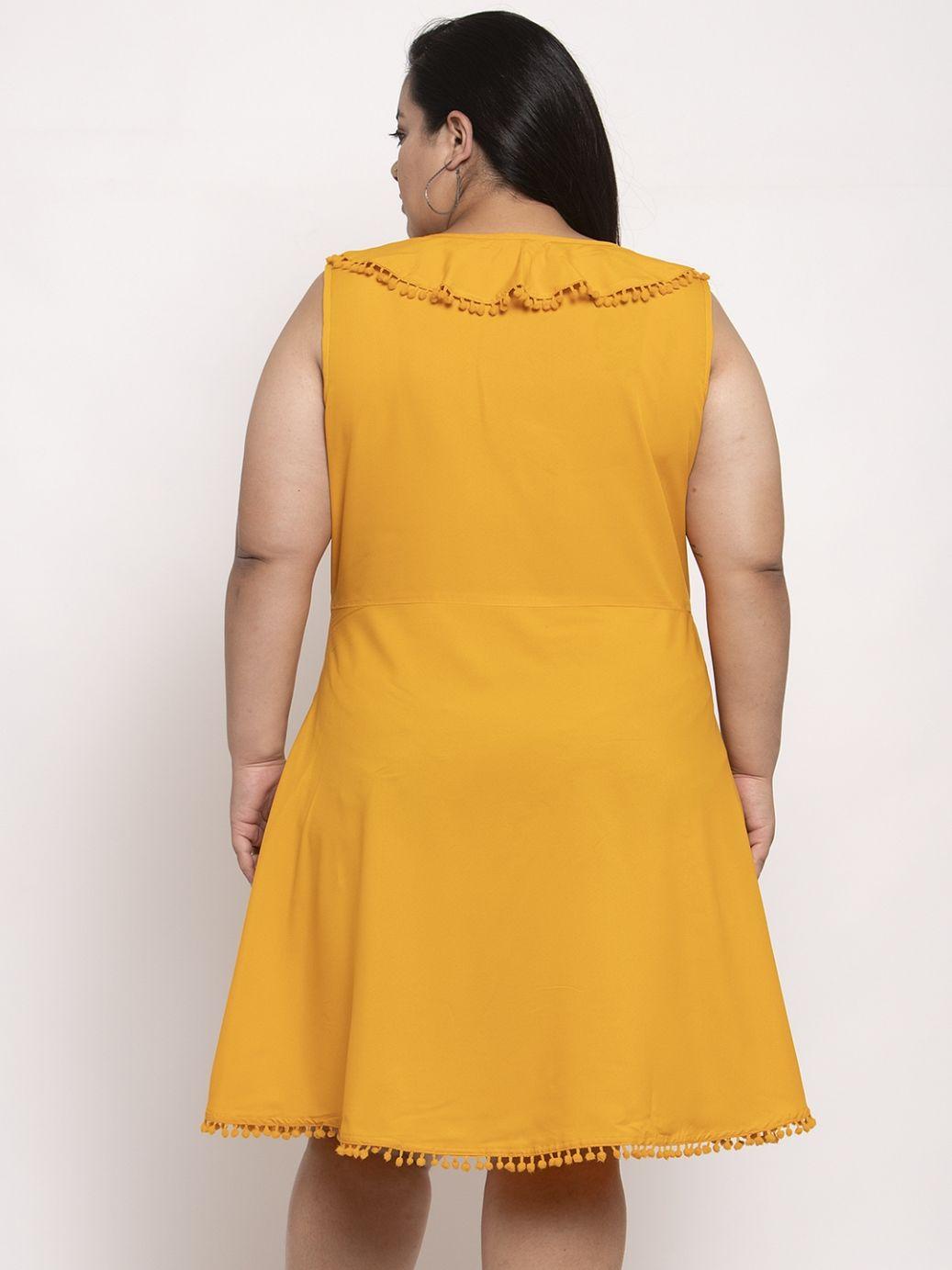 Women's Plus Size Crepe Solid Flared Sleeveless  Short Dress