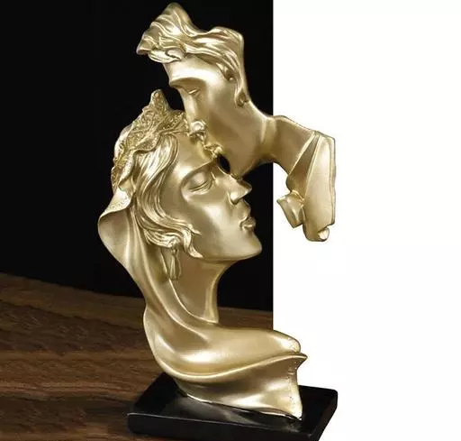 Love Couple Showpiece Home Decor Figurines Racks,Shelves,Table Decorative Living Room Bed Room Anniversary Wedding Valentine Beautiful Gift Items (Love Couple Statue Gold